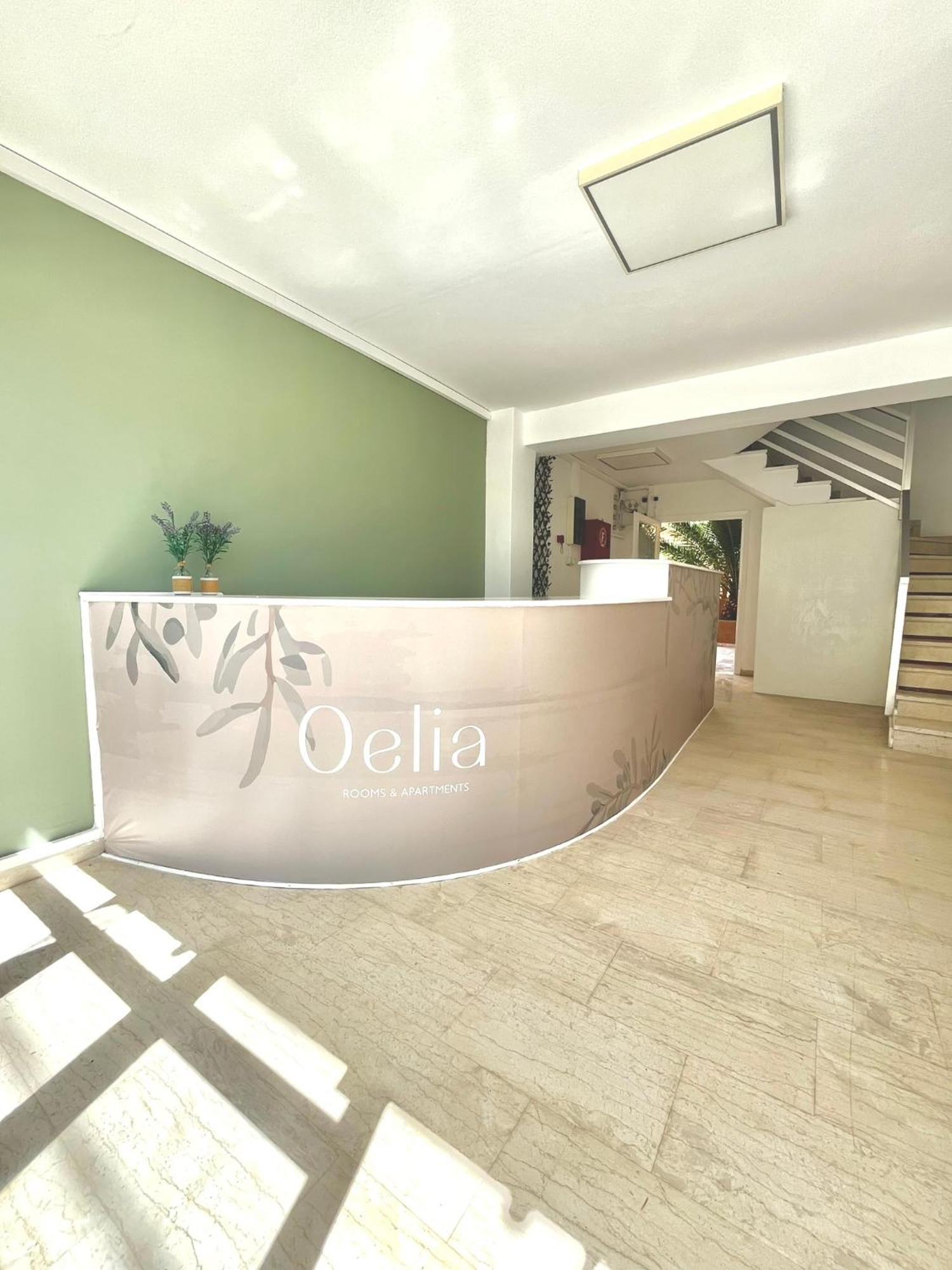 Oelia Rooms & Apartments Agia Marina  Buitenkant foto