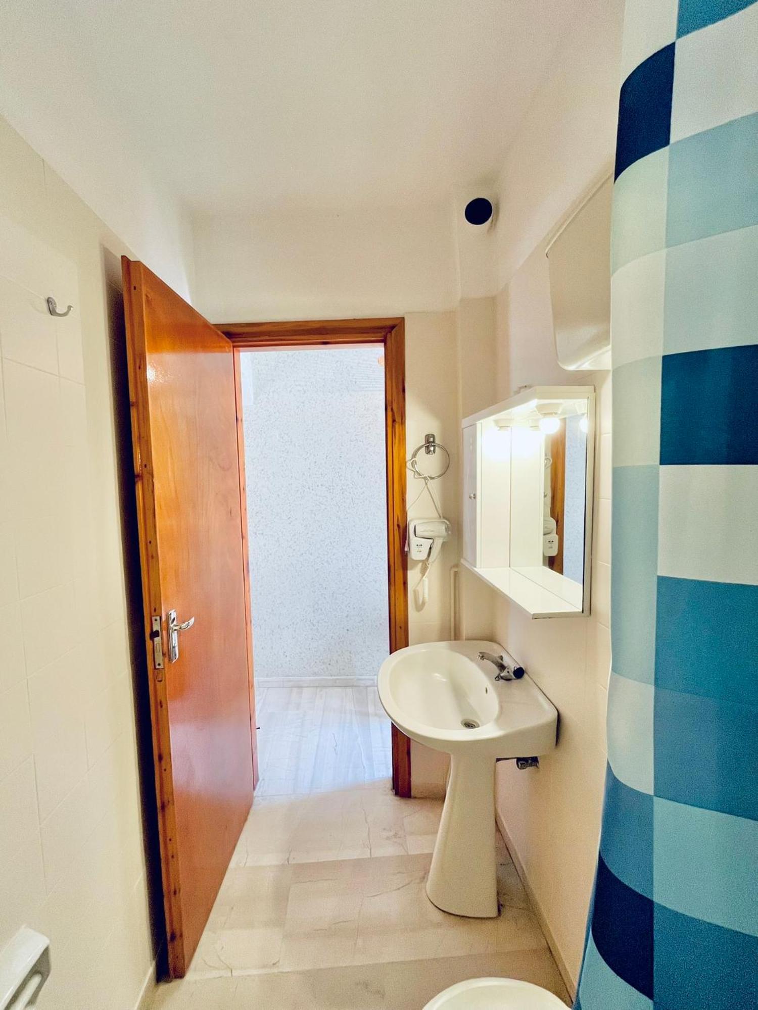 Oelia Rooms & Apartments Agia Marina  Buitenkant foto