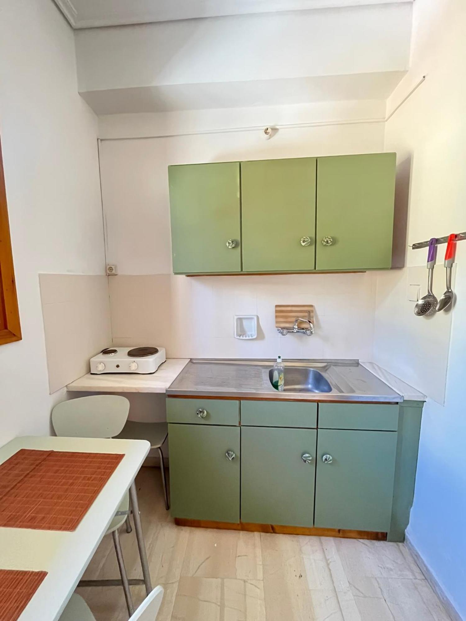 Oelia Rooms & Apartments Agia Marina  Buitenkant foto