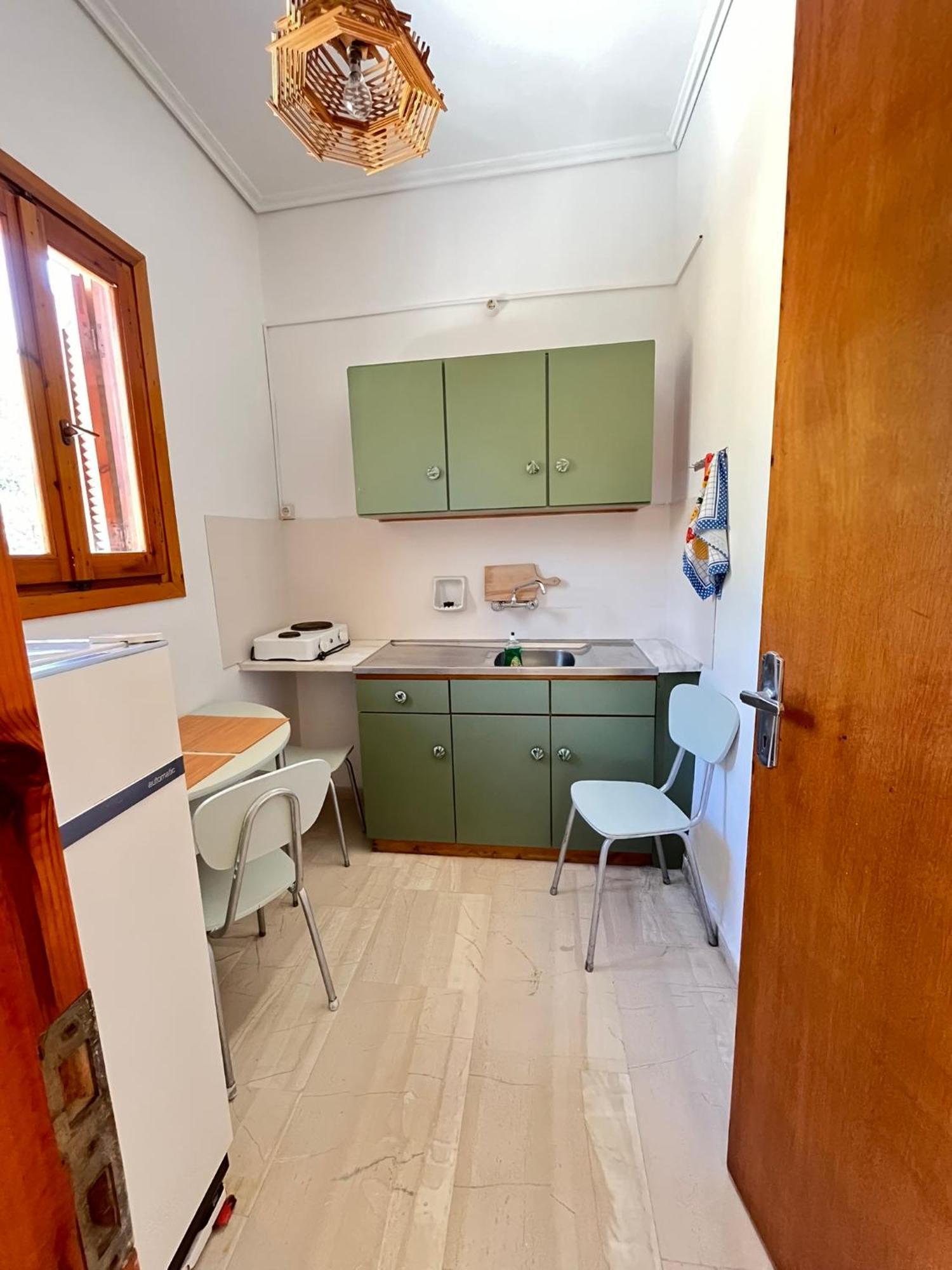 Oelia Rooms & Apartments Agia Marina  Buitenkant foto