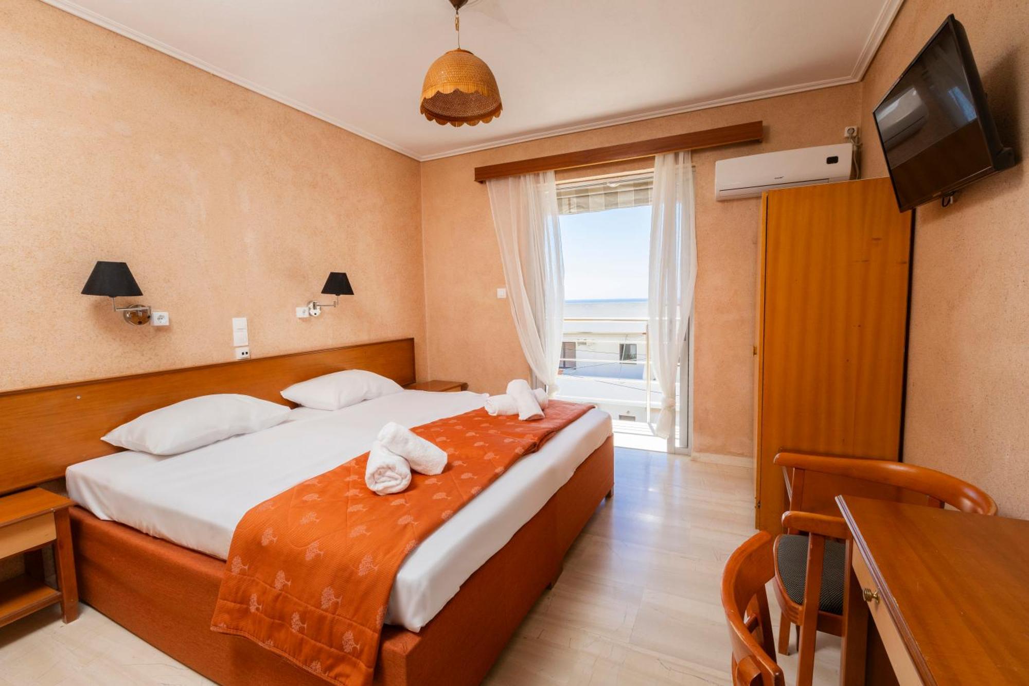 Oelia Rooms & Apartments Agia Marina  Buitenkant foto